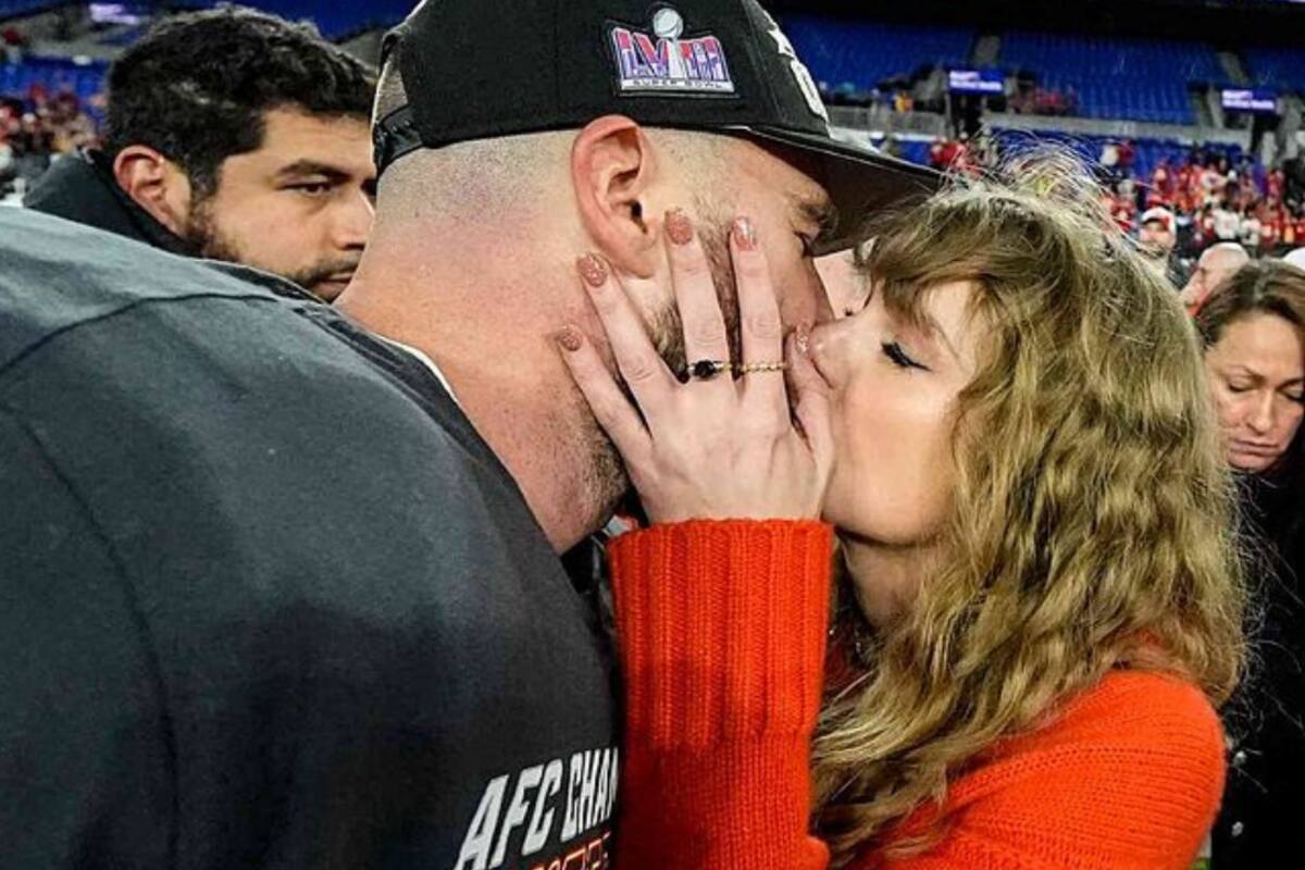VIDEO: Taylor Swift le roba un BESO a su novio Travis Kelce después de la victoria de los Chiefs sobre los Ravens
