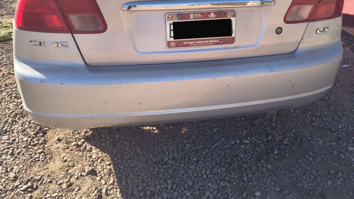 Localizan auto ligado al homicidio de Viñas del Sol; hallan arma y celular en Huertas del Progreso