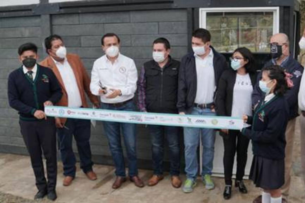 Suma de esfuerzos hace posible inaugurar aula 100% ecológica