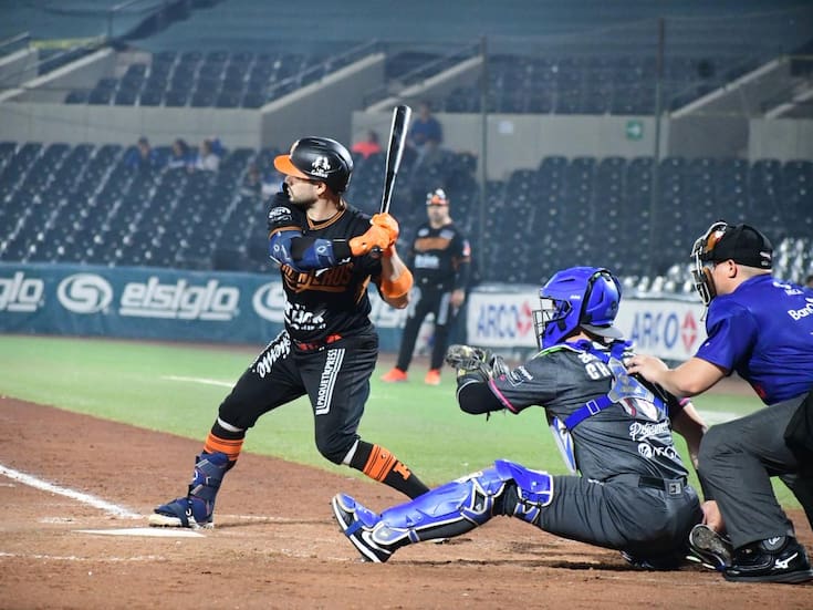 Yaquis de Obregón pintan de blanco a Naranjeros, en el primero de la serie
