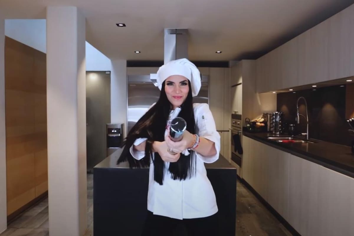 Esta es la comida que Kimberly Loaiza le hace a su hija