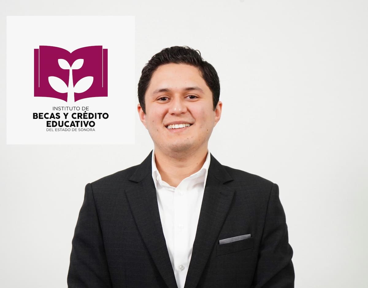 Abraham Sierra, Director del Instituto de Becas y Crédito Educativo.