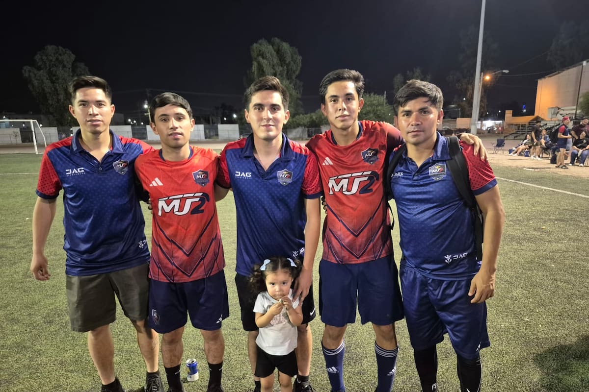 Mojados goleó a Santa Rosa