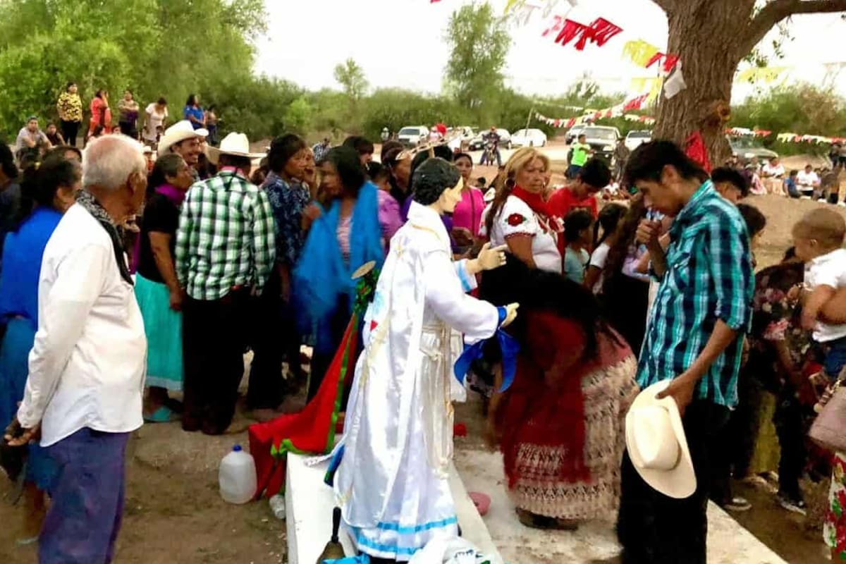 Celebran Día de San Juan con tradicional ceremonia en el Río Yaqui