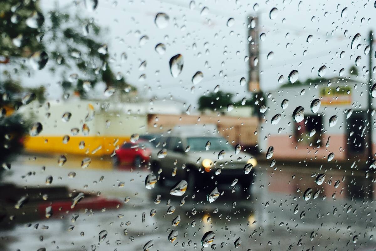 Alerta roja en Quintana Roo por tormenta tropical "Gamma"