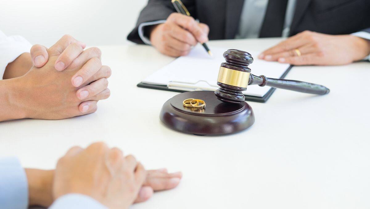 Kim Jong-un castiga el divorcio con trabajo forzado