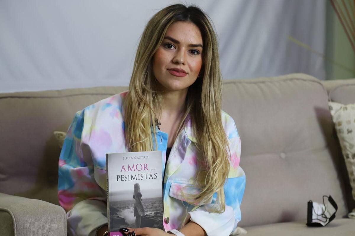 'Leer salva vidas', crea activista y escritora campaña contra el suicidio