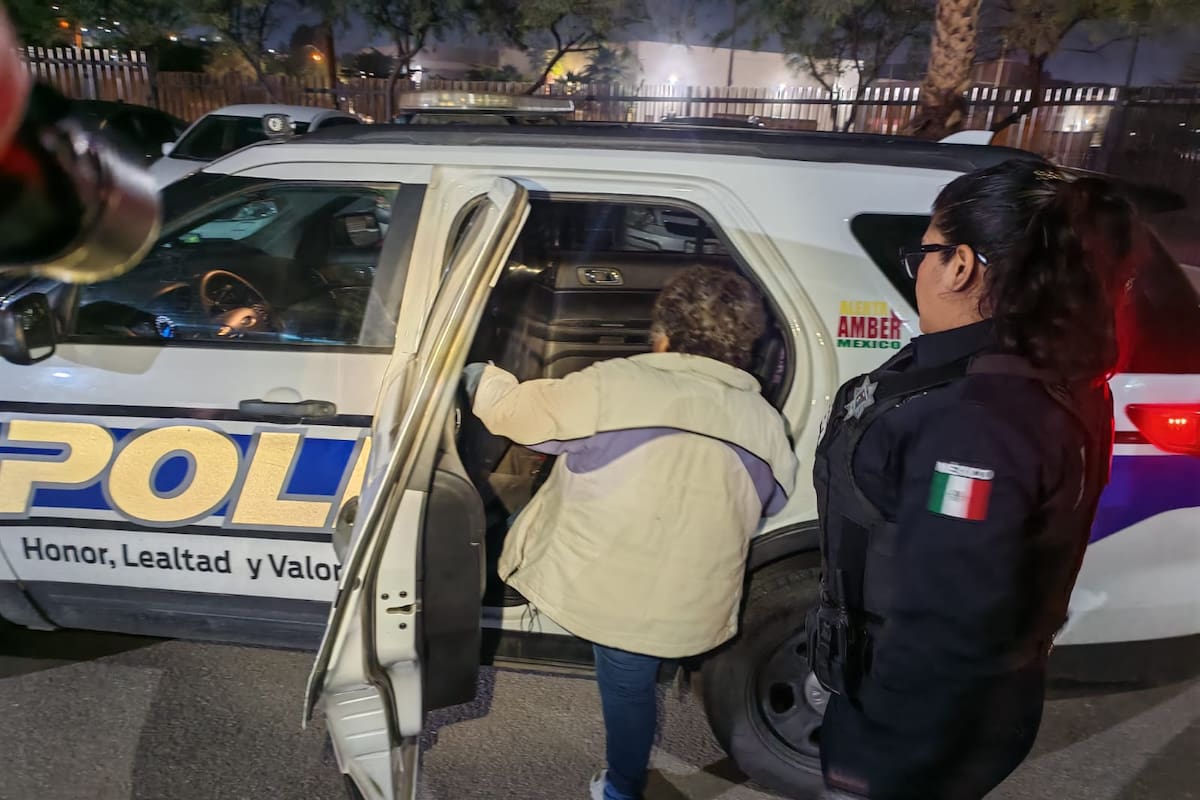 Localizan a mujer reportada como no localizada y la reúnen con su familia