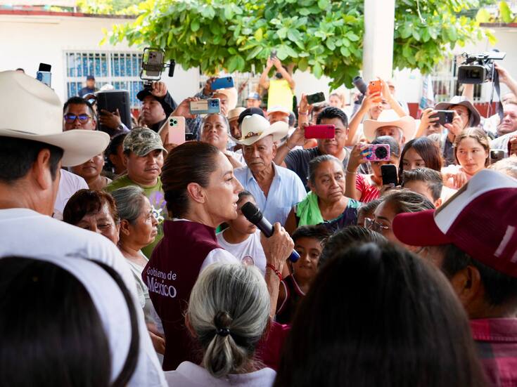 Tras el paso de la perturbación tropical 90-E, comunidades de la Sierra Alta de Hidalgo enfrentan pérdidas devastadoras con cinco muertos y una menor como única sobreviviente de su familia en Joquela, mientras habitantes denuncian falta de alertamiento, caminos bloqueados y respuesta tardía de autoridades, y la presidenta Claudia Sheinbaum visita las zonas afectadas para supervisar ayuda urgente