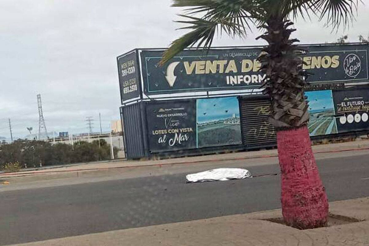 Muere ciclista arrollado sobre el bulevar Benito Juárez de Rosarito