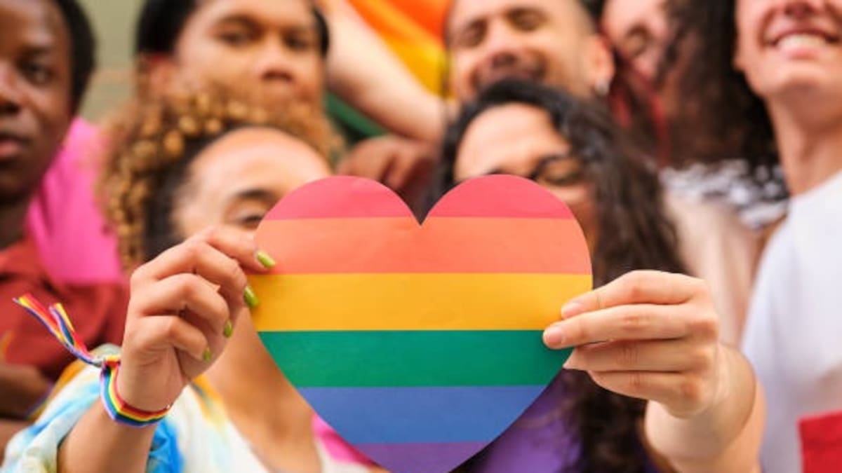 Alistan marcha y conferencias para celebrar el Día del Orgullo LGBT en SLRC