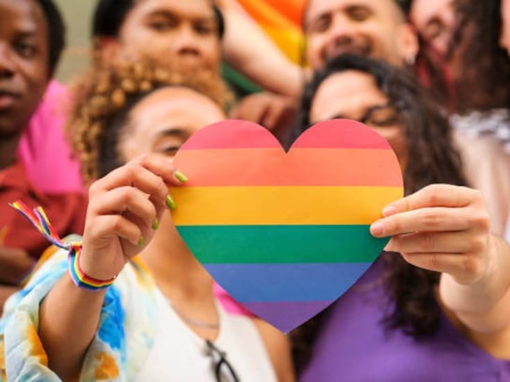 FGR publica nuevo protocolo LGBT+ que prohíbe preguntas invasivas y busca erradicar la revictimización en investigaciones de delitos