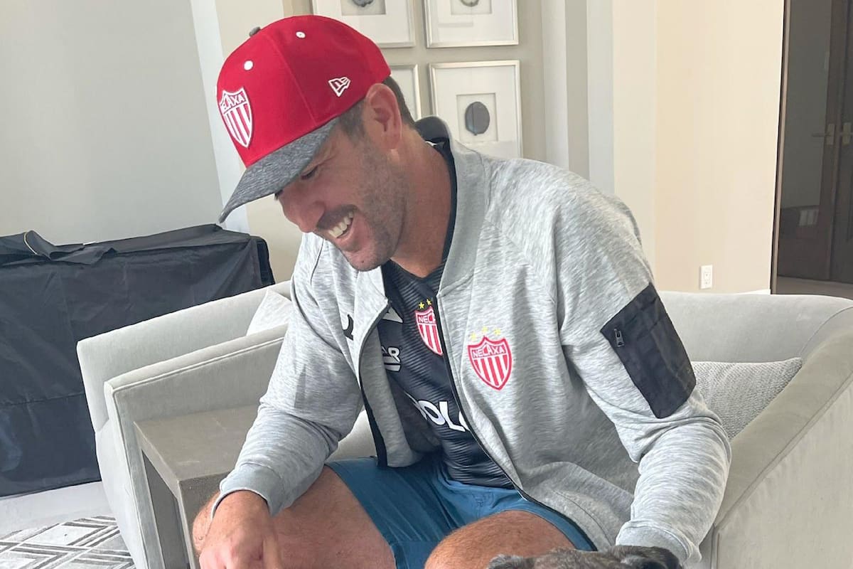 Justin Verlander, Mesut Özil y Eva Longoria presumen ser nuevos dueños de Necaxa