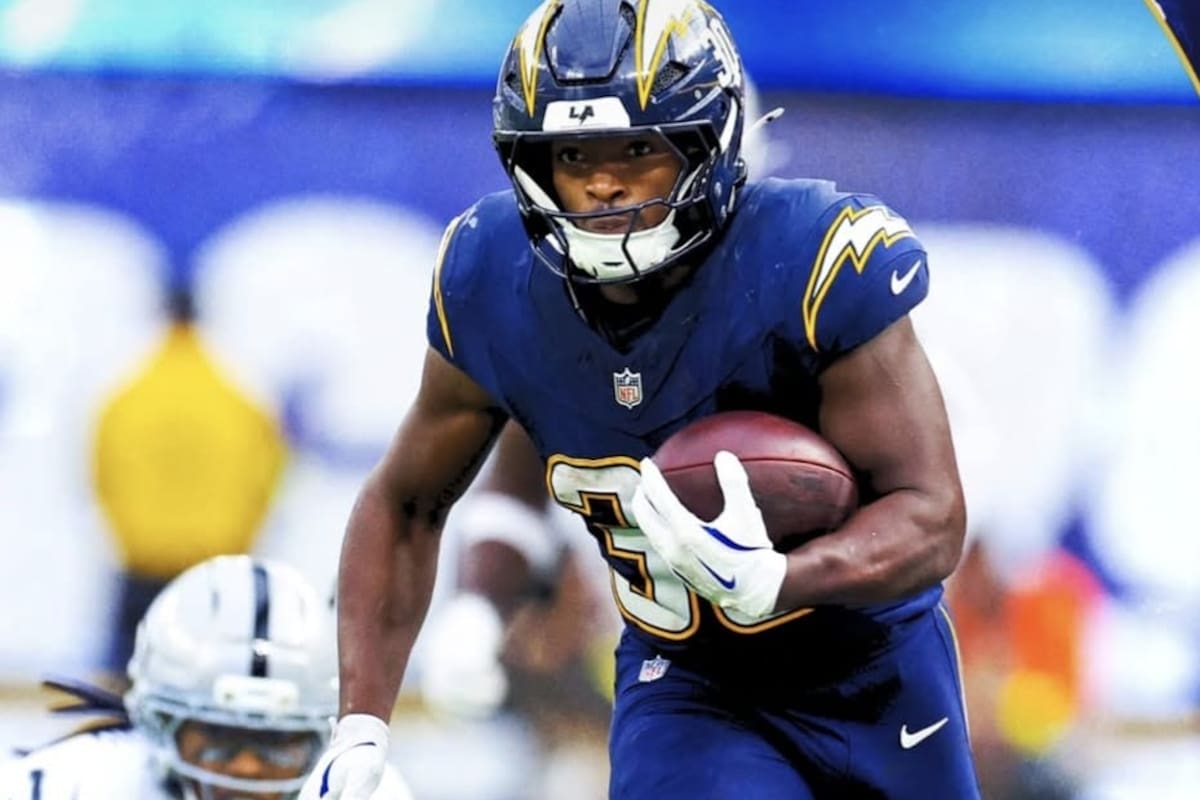 Chargers en zona de playoffs tras vencer a Raiders