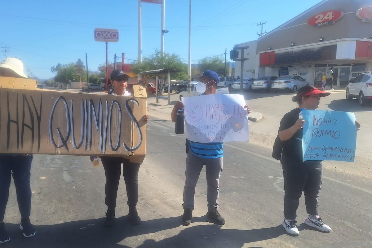 Protestan por escasez de medicamentos oncológicos en Hospital Infantil de Sonora