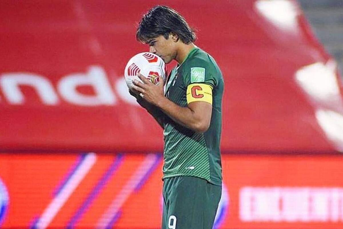 Copa América: Tras culpas a la Conmebol por contagios en el torneo, goleador boliviano se disculpa