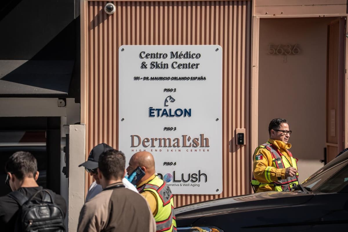 El establecimiento fue cerrado tras una inspección municipal; una paciente fue trasladada de emergencia a un hospital. Foto: Border Zoom
