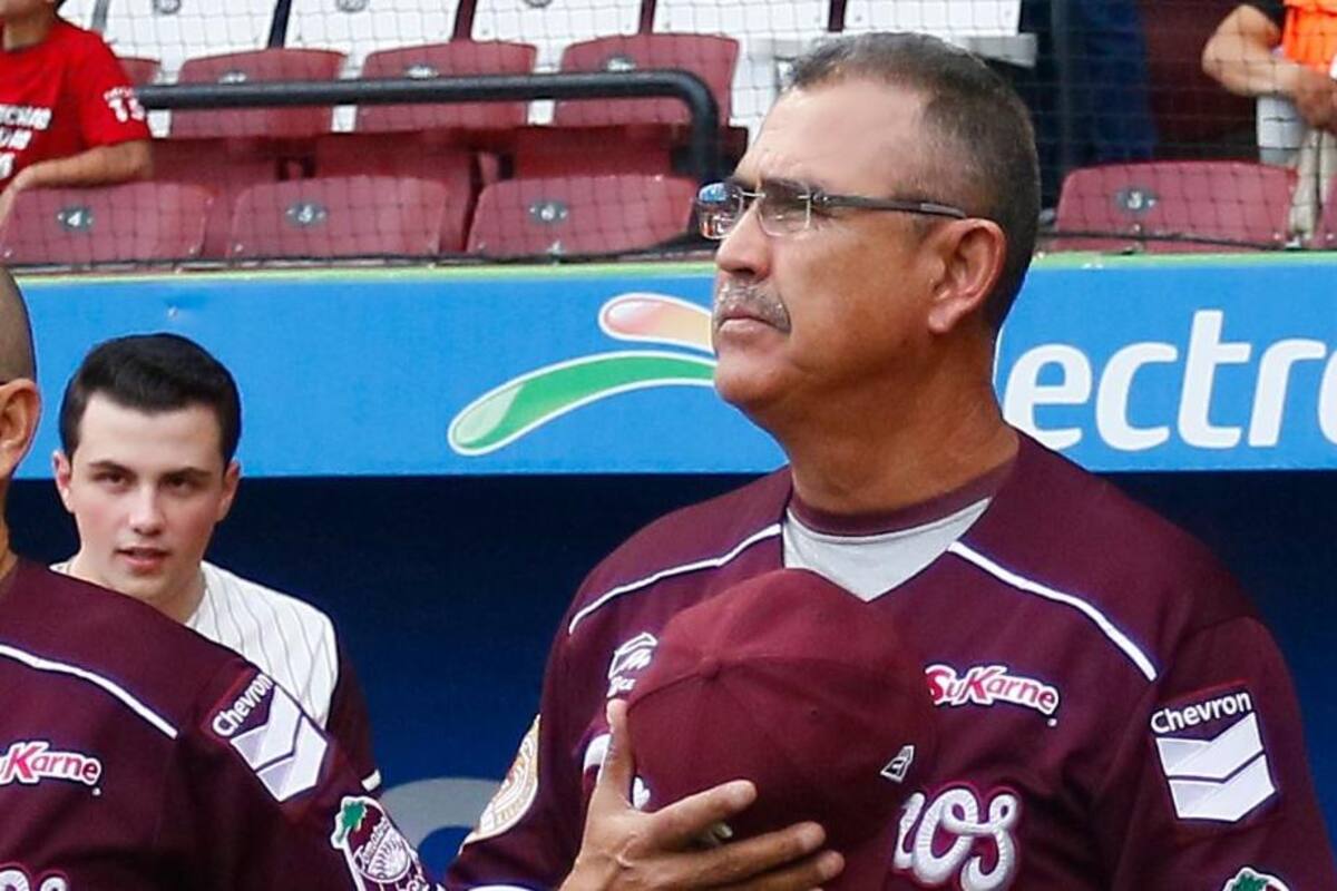 Muere Leo Valenzuela, coach de Tomateros, mientras disputan semifinales de LMP