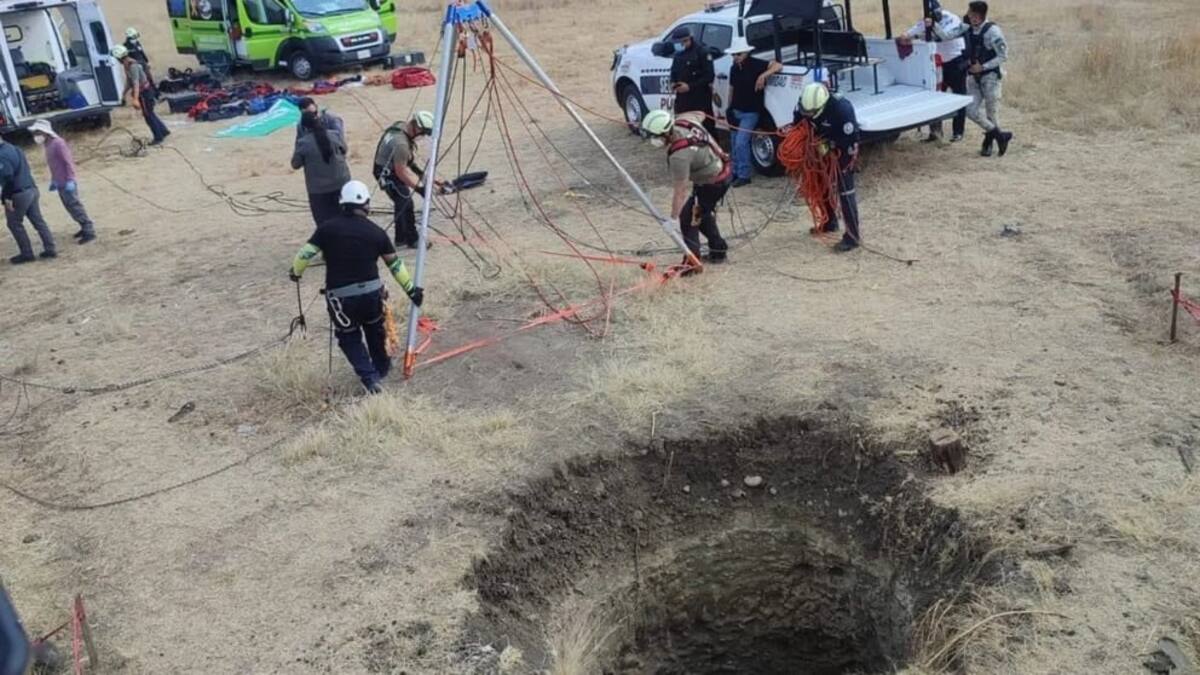 En el terreno se hallaron al menos dos pozos con restos humanos. (X/@MrElDiablo8)