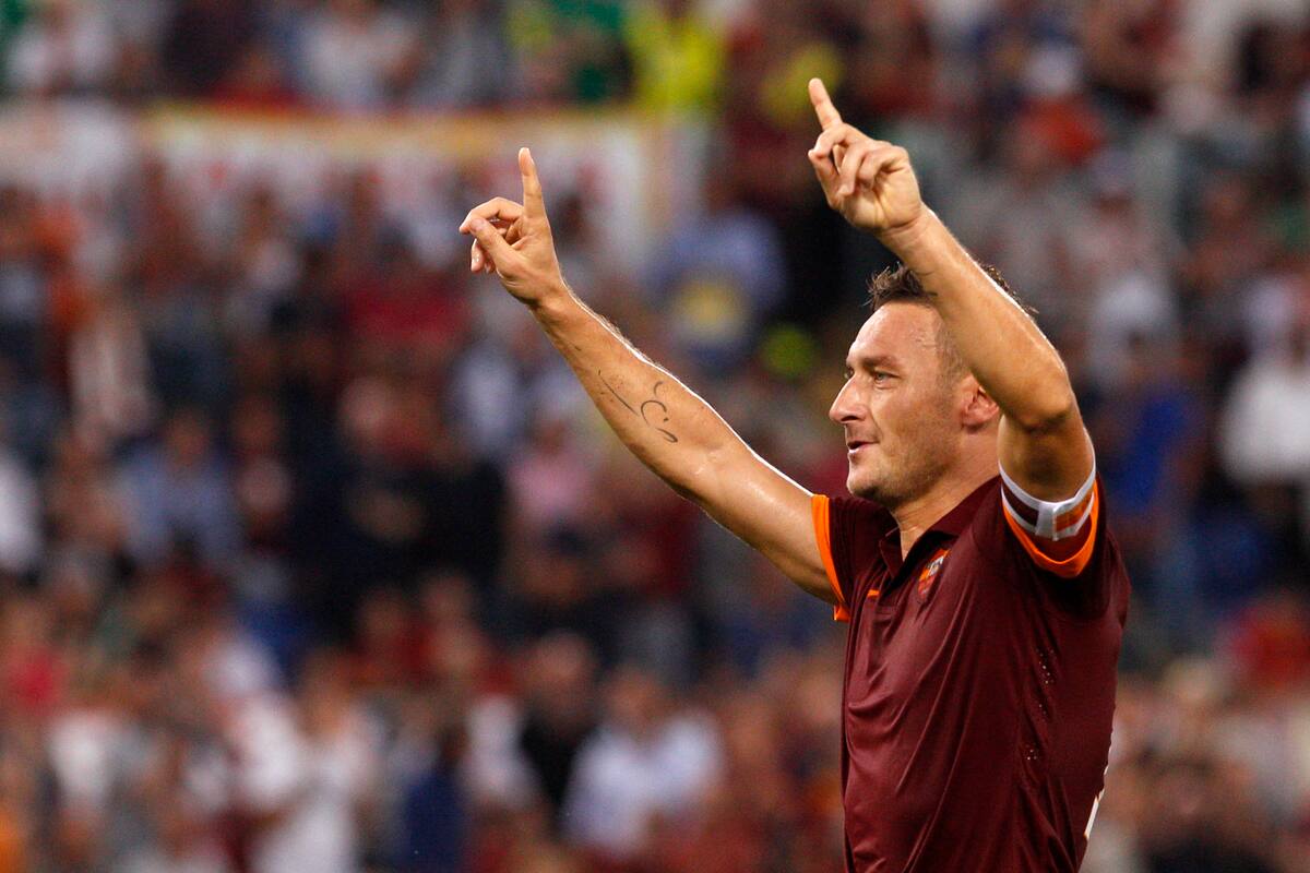Francesco Totti pide ayuda en redes sociales para encontrar reloj de 600 mil pesos