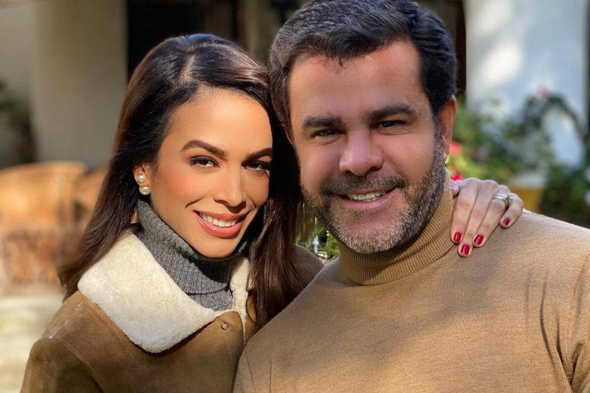 Hijas de Biby Gaytán y Eduardo Capetillo hablan de como celebraban la Navidad