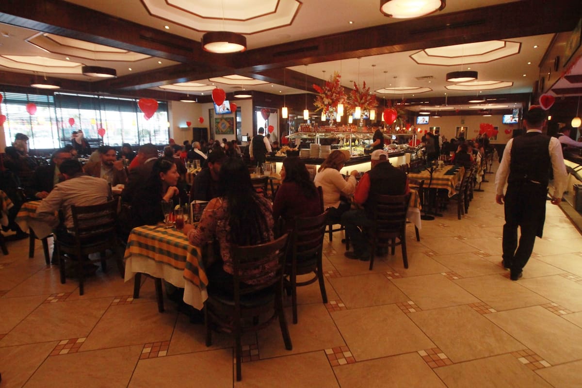 Implementa COEPRIS campaña para garantizar cuidado de alimentos en restaurante por el calor