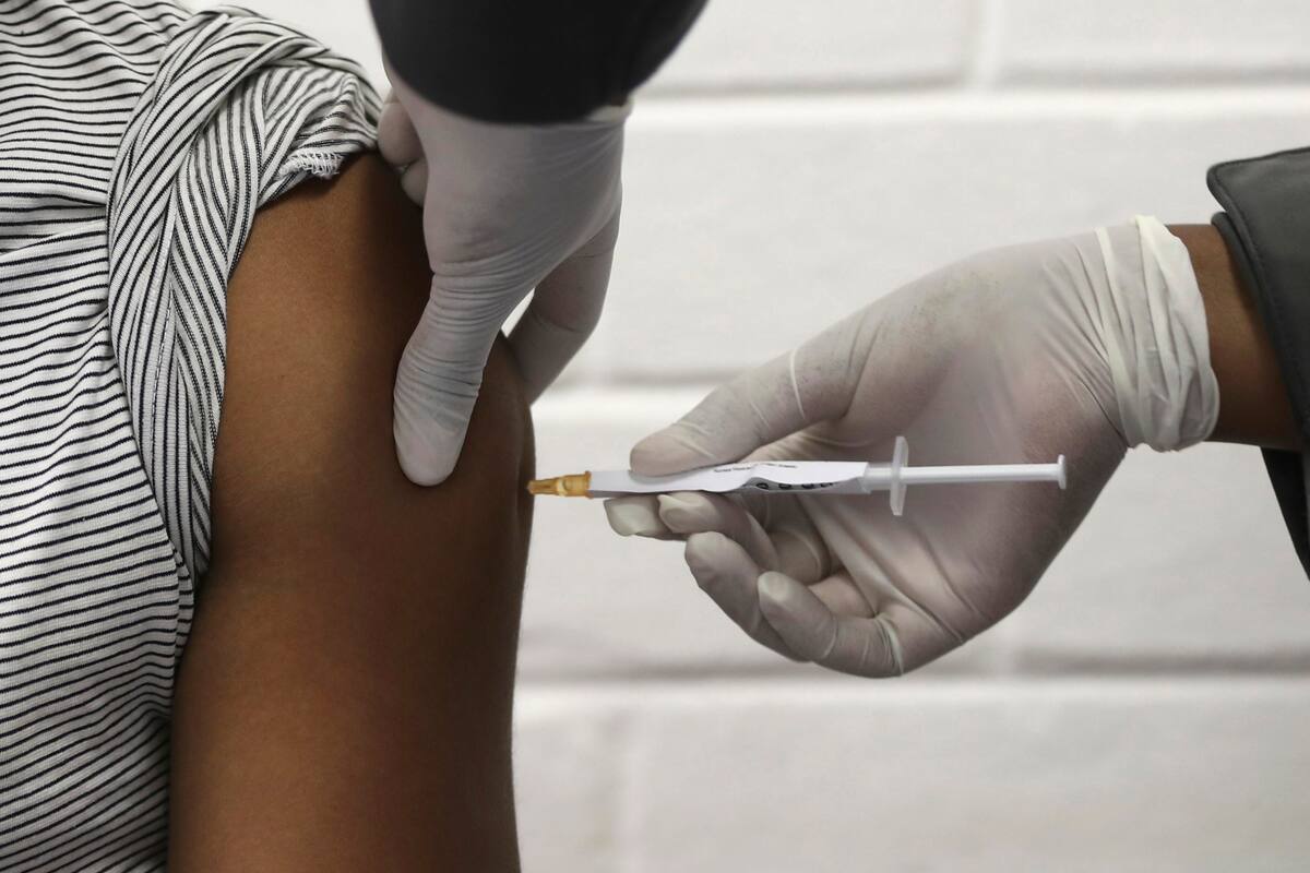 Piden no politizar la vacuna anti-Covid en BC