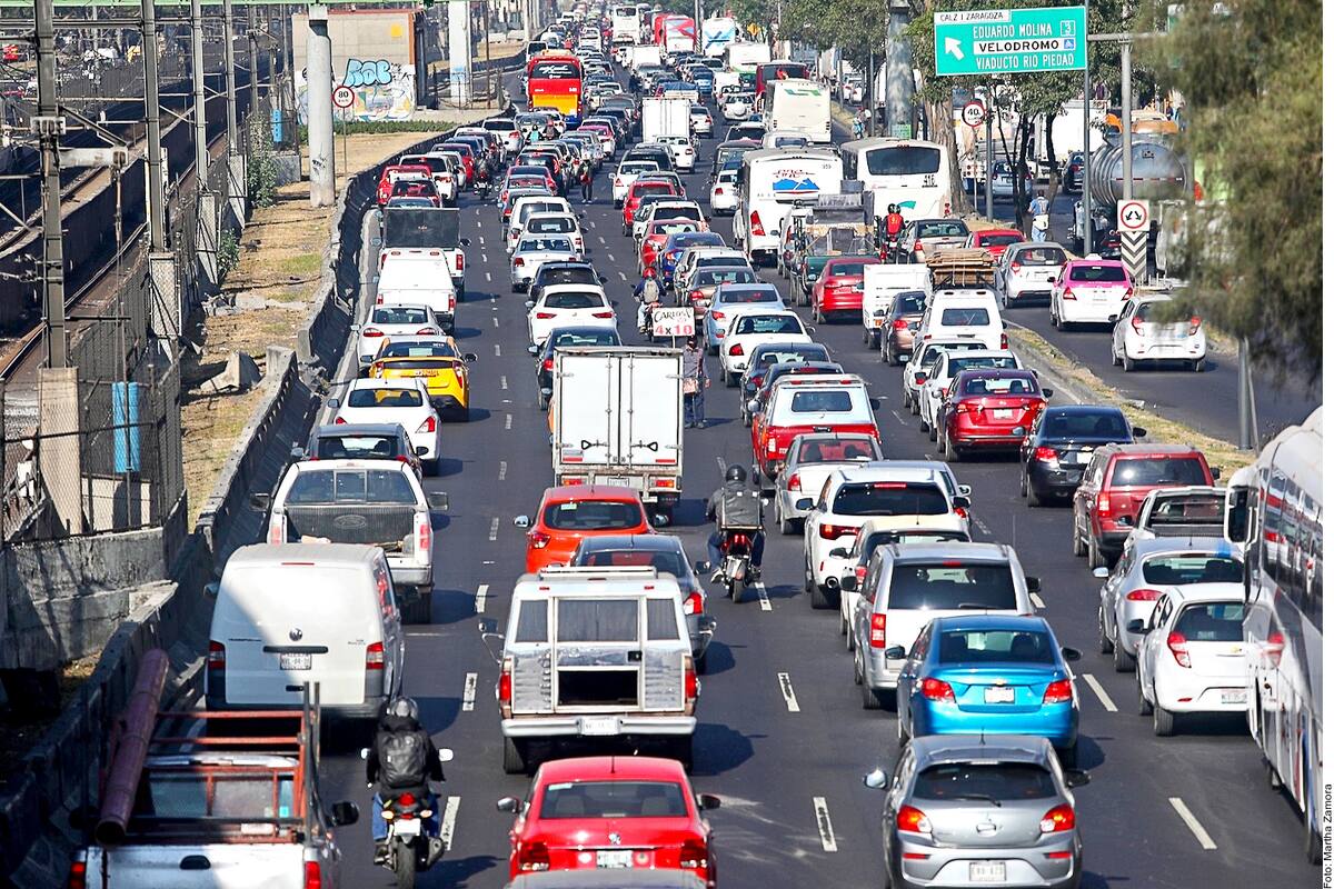 Hoy No Circula: Este miércoles 17 de noviembre los siguientes vehículos no salen de casa