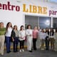 Secretaría de las Mujeres anuncia haber alcanzado su meta para 2025 con 678 Centros LIBRE en todo el país, que han atendido a más de 99 mil mujeres y ofrecido 173 mil 882 servicios entre apoyo a víctimas de violencia y fortalecimiento de la autonomía femenina, aunque especialistas cuestionan duplicidad de funciones y falta de transparencia en algunos centros