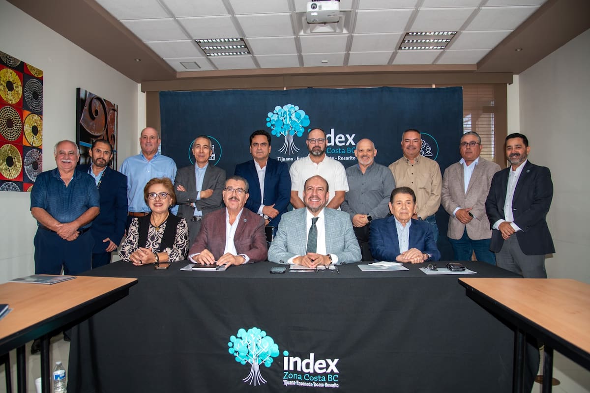 Salvador Maese presentó sus propuestas ante empresarios y consejeros de INDEX Zona Costa BC. Foto: Cortesía