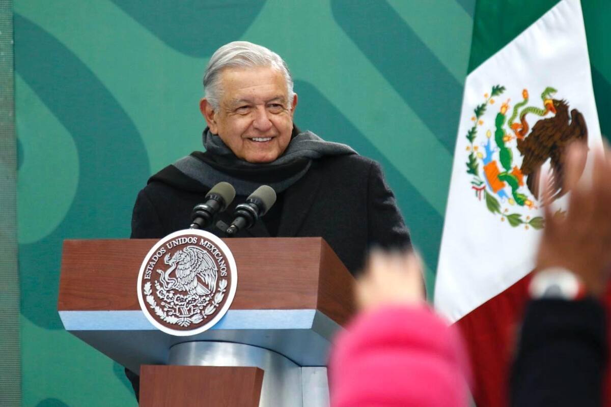 Marcha por la democracia es “el mundo al revés”; ellos avalaron el fraude electoral: AMLO