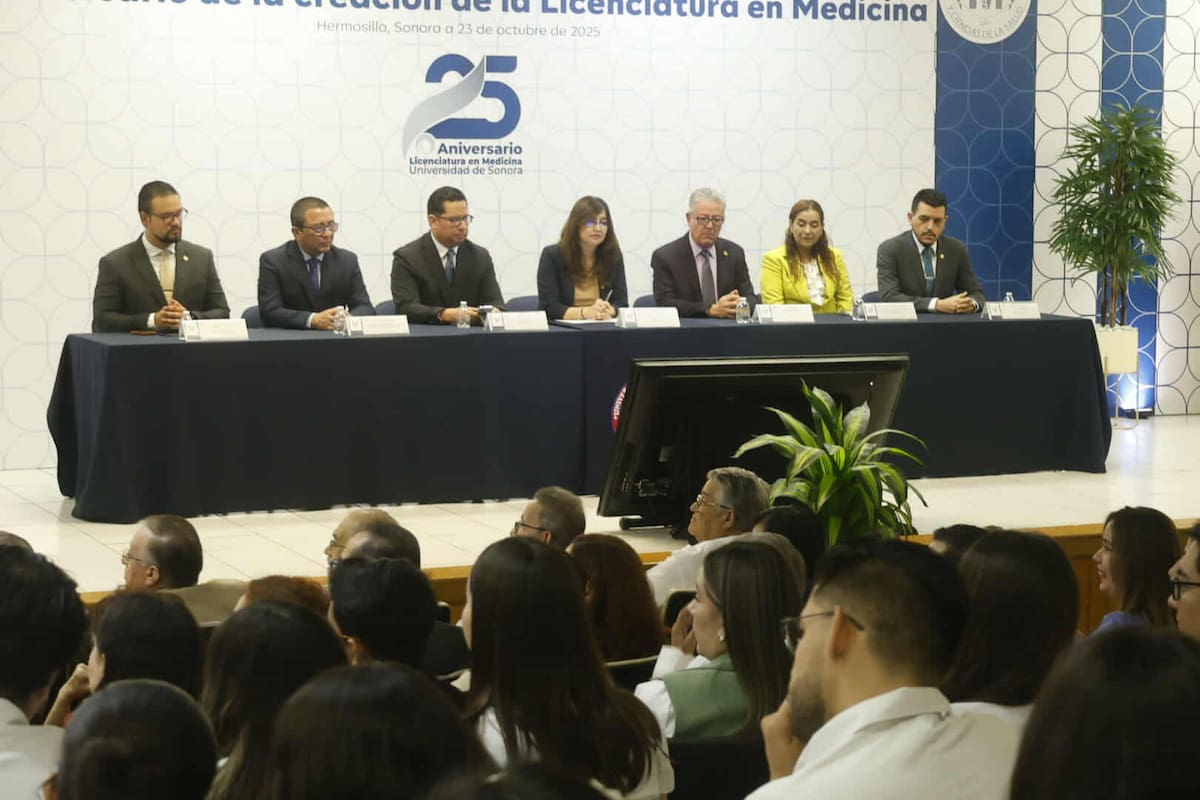 El Departamento de Medicina y Ciencias de la Salud de la Universidad de Sonora celebró sus 25 años de historia