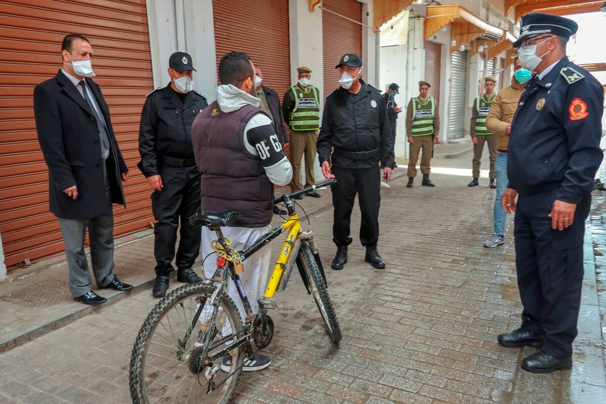 Se castigará con cárcel a quien no use cubrebocas en la calle en Marruecos