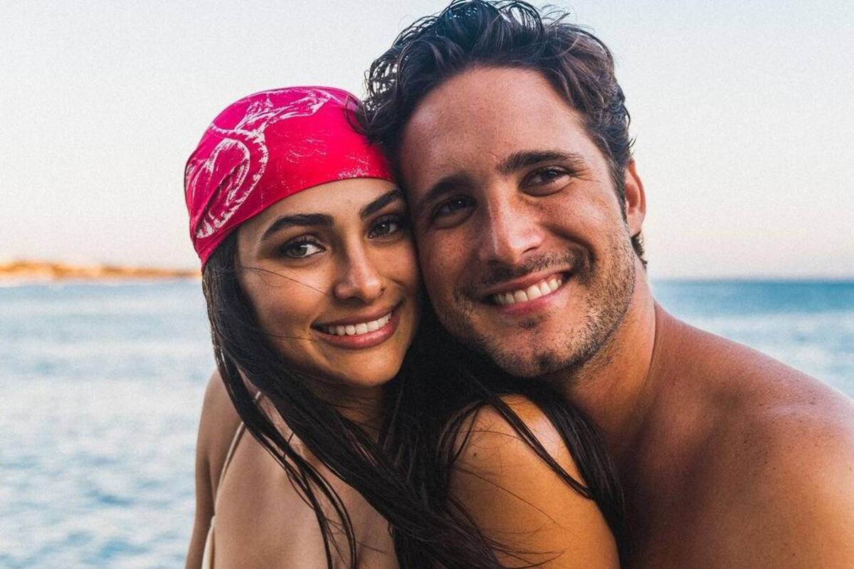 Diego Boneta revela si habrá boda con Renata Notni