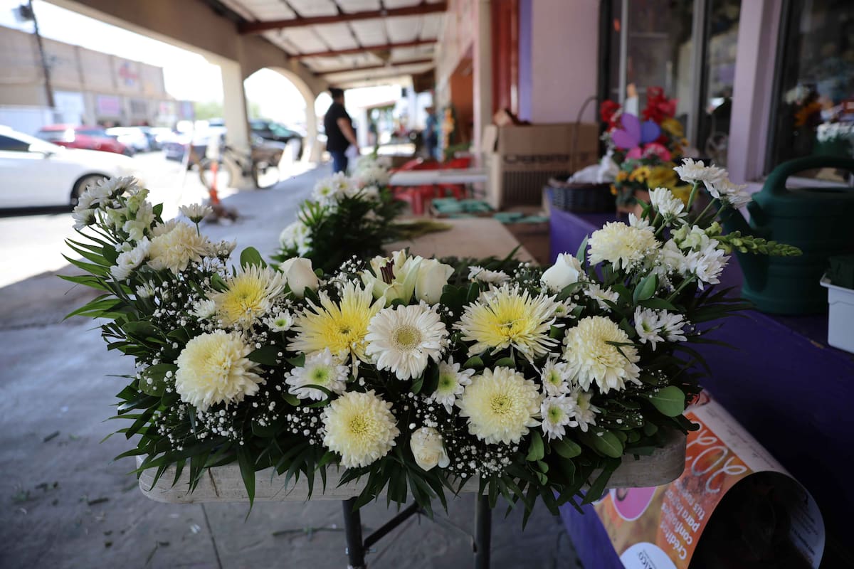 Esperan florerías recuperación en ventas por Día de las Madres