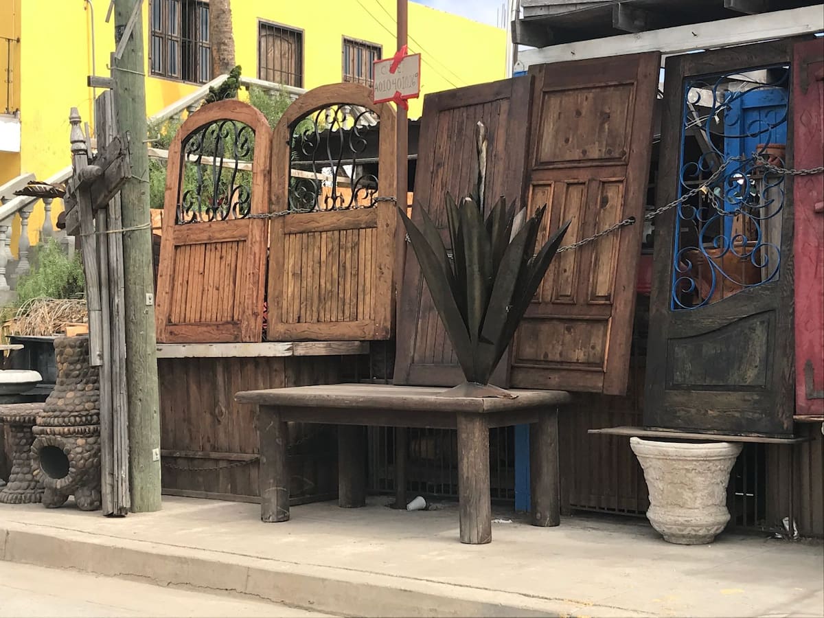 Más de 20 negocios familiares dedicados a la fabricación de muebles cerraron como consecuencia de factores económicos. Foto: Carmen Gutierrez