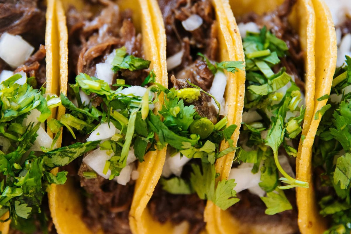 ¿Los tacos de cabeza son saludables? Esto dicen los expertos