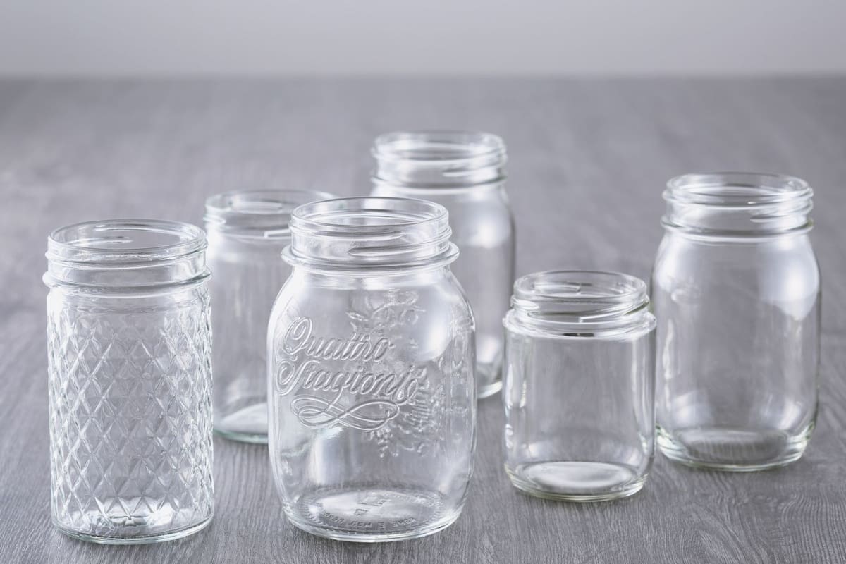 Cómo quitar las etiquetas de los tarros de cristal de forma rápida y sin residuos