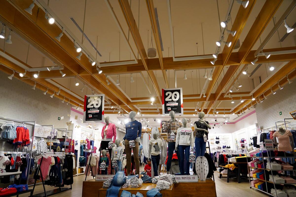 Acuden Cachanillas al “Buen Fin” en búsqueda de ofertas