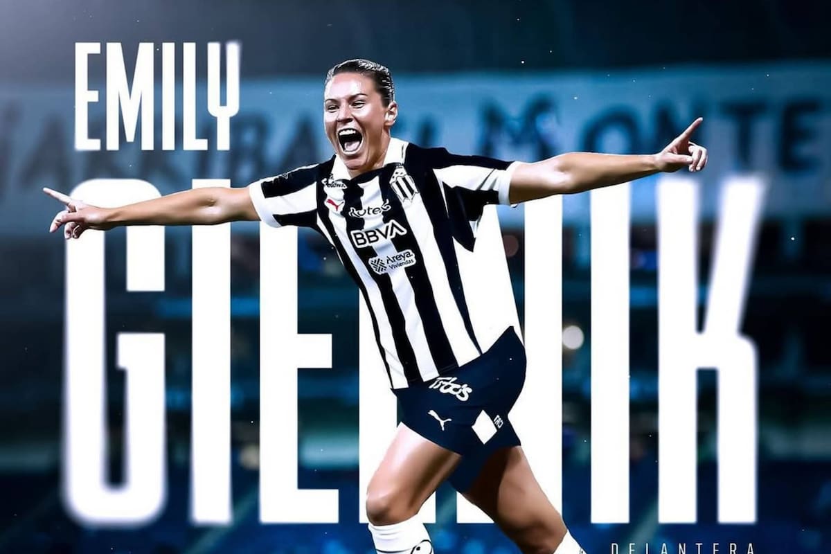 Emily Gielnik: la goleadora australiana y ex Liverpool que se roba el show en la Liga MX Femenil