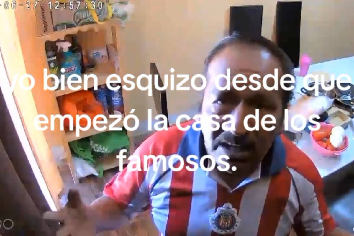 Señor actúa como si estuviera en ‘La Casa de los Famosos México’ al hablarle a una cámara de seguridad de su casa