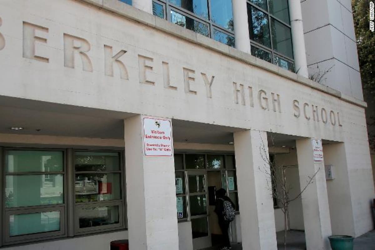 California: Adolescente intenta reclutar estudiantes para un tiroteo masivo en una secundaria