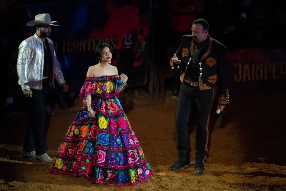 Pepe Aguilar revela las exigencias de Ángela Aguilar antes de cada concierto