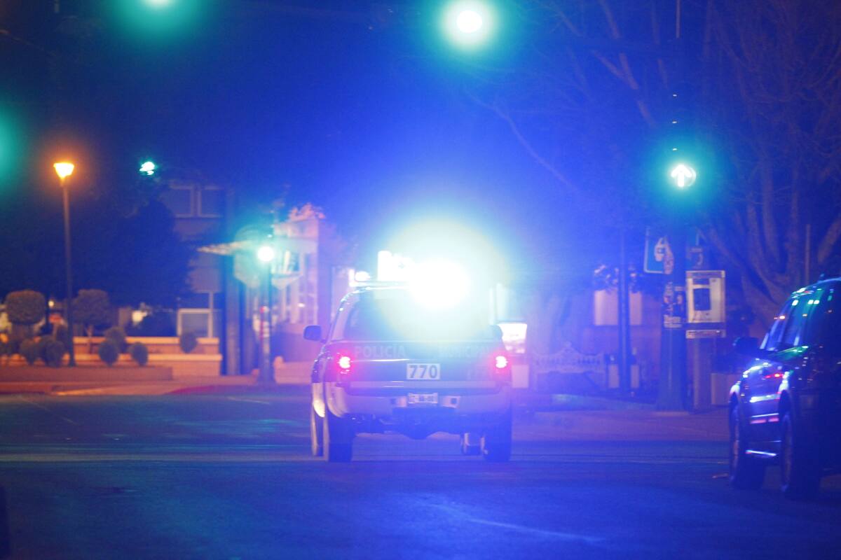 Convoy de sicarios mata a dos con armas exclusivas de militares