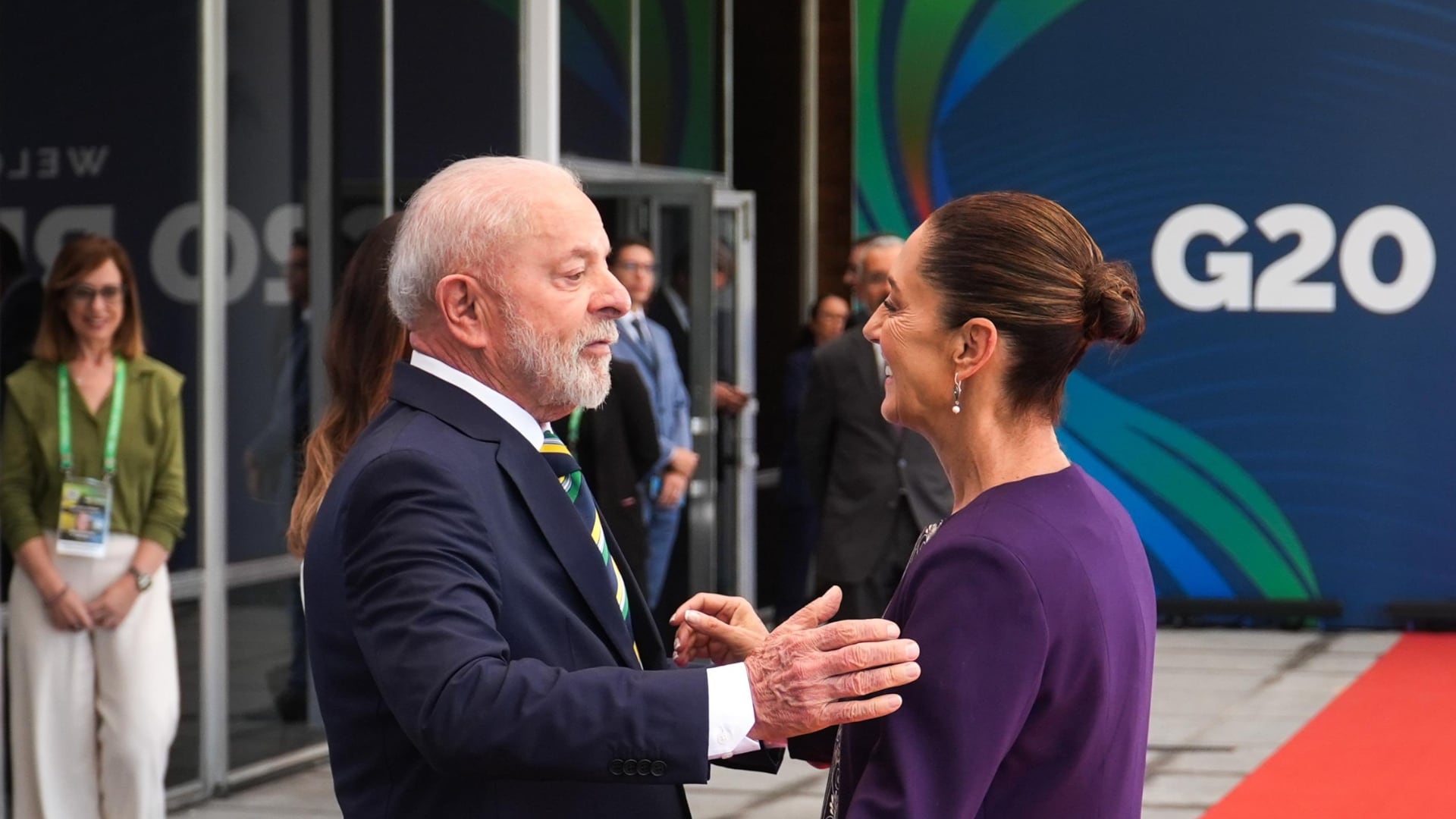 Sheinbaum fue recibida por el presidente brasileño Lula Da Silva en la Cumbre de Líderes del G20, en Río de Janeiro, Brasil. Foto: Claudia Sheinbaum / X