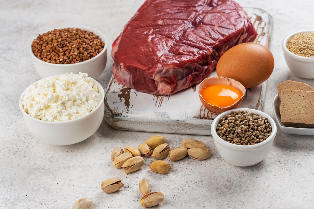 Más proteína no siempre es mejor: expertos alertan sobre el exceso
