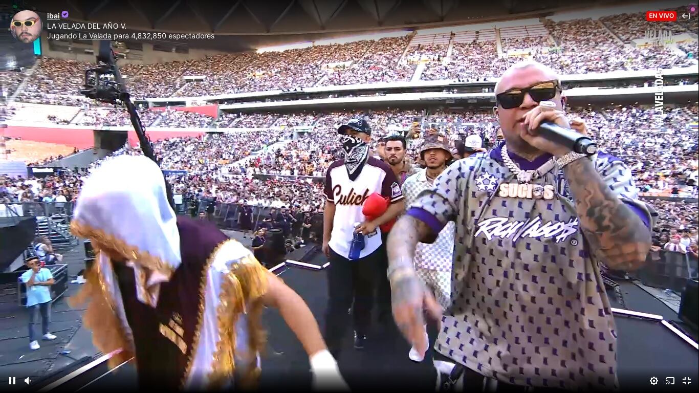 Un miembro del equipo de Rivaldios llegó con la casaca de los Tomateros de Culiacán bien puesta. (Foto: Captura de pantalla)