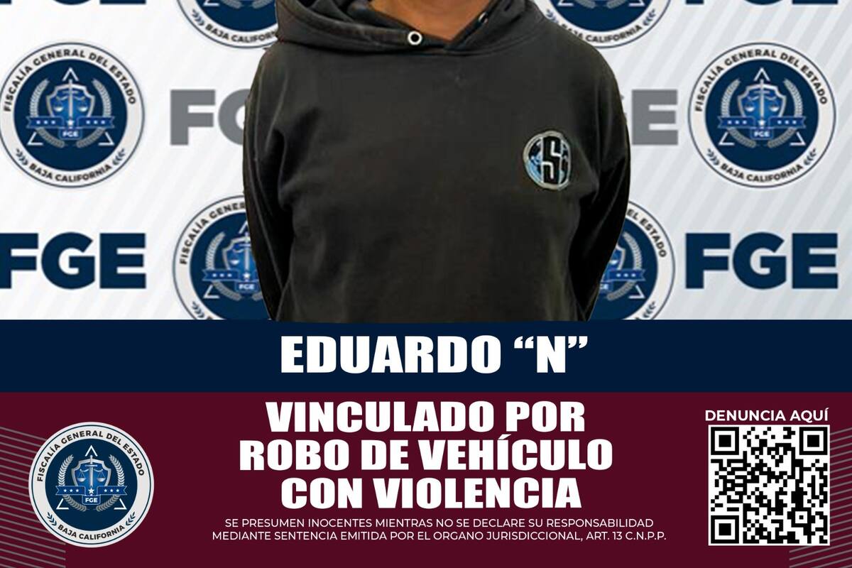 Se quedan en prisión por robo de autos
