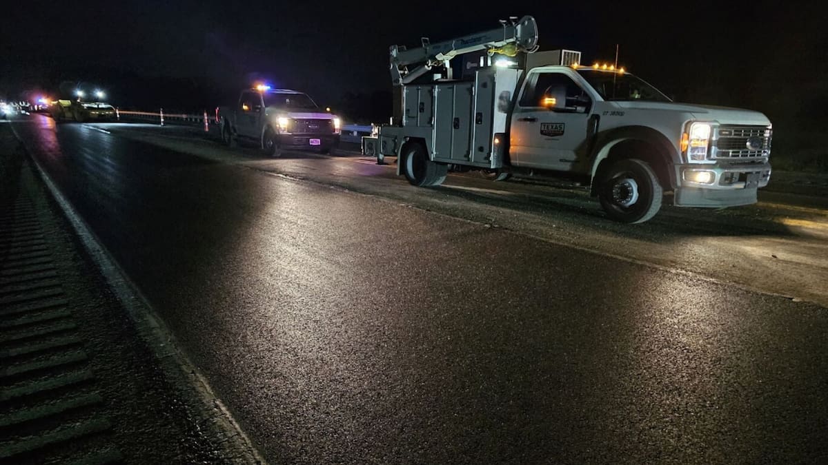 En Rockwall se usaron 4.5 toneladas de residuos para pavimentar un kilómetro./UTA