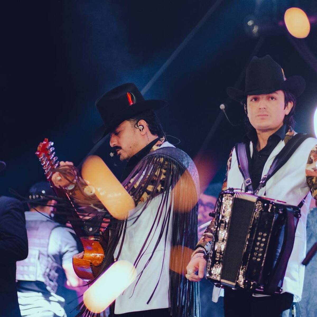 Los Dos Carnales / Instagram: @los2carnales